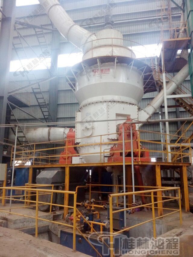 立磨加工葉臘石325目時產多少噸？