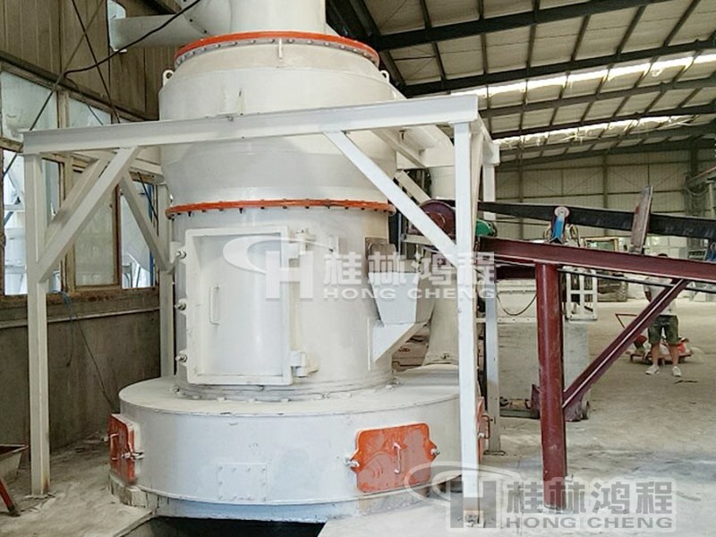 碳酸鈣用雷蒙超細(xì)磨 HC1500縱擺式磨粉機(jī) 80~400目碳酸鈣粉磨機(jī) 碳酸鈣用雷蒙超細(xì)磨 HC1500縱擺式磨粉機(jī) 80~400目碳酸鈣粉磨機(jī)